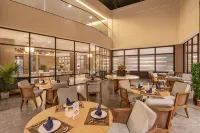 Lailu Minshan Hotel - Frühstück