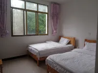 Erlang Mountain Sister Inn - 주차장