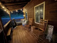 Secluded Creekside Cabin with Hot Tub Fire Pit Creek - Boutique