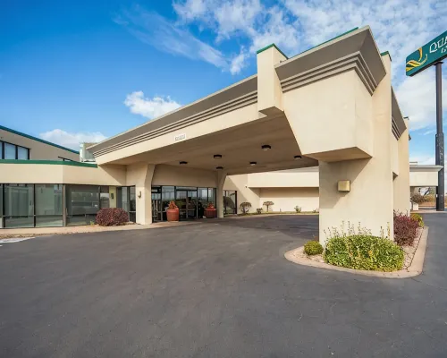 Quality Inn and Conference Center I-80 Grand Island Hotels in Alda