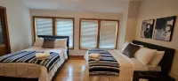 Vacation, Wedding, Retreat & Family Gathering, Spa and Theater rooms - Sleeps 30