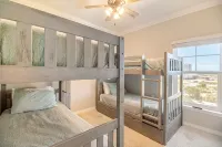 Beautiful Oceanview 3 Bedroom, 2.5 Bath Townhome w/ Private Beach Club - balcony