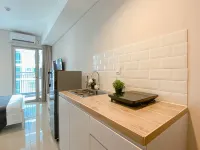 Neat Studio for 2 Pax at Tamansari Iswara Apartment By Travelio - 3-Star