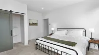 Brand New 3600 SF 3-Primary Suite Mountain Getaway