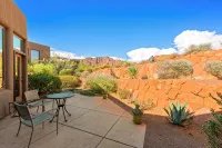 "SERENE DESERT GETAWAY" La Casa Coyote, Kayenta Art Village W/Views of Red Rock