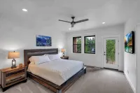 Serene & Modern, Steam Shower, Hot Tub, King Beds - 4-Star