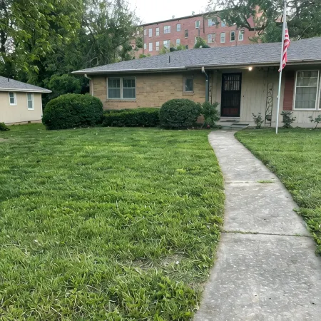 My Fairleighdy is a 3-bedroom house, perfectly located in historic Saint Joseph.