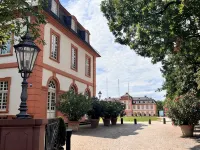Apartment Wiesbaden at the Biebrich Castle-Park