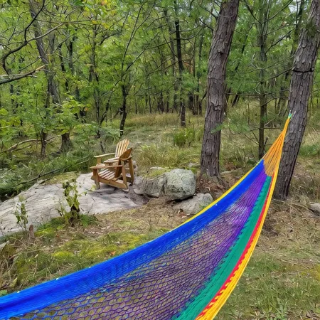 The Vibrary Inn, a Fantasy Minnewaska Escape. Minutes from Hikes and Waterfalls.