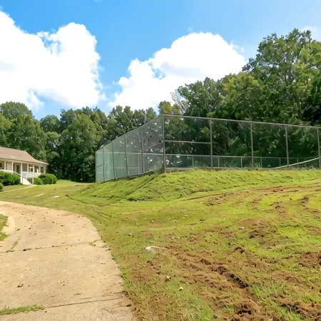 Entire 1st floor guest suite on 50 acres +pool+ tennis