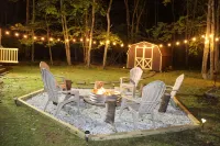 Cozy 3-bedroom cabin in enchanting Pocono Lake with AC, WiFi