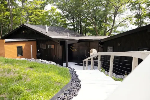 Luxury Home with Lakefront Sunsets and Gorgeous Views Close to Ithaca