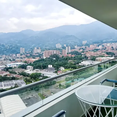 PENTHOUSE 40 Floor to enjoy the VIEW OF THE CITY! Awesome huge apartment 127 sm