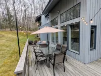 Lodge on the Loop, a pet-friendly retreat with private hot tub & sauna