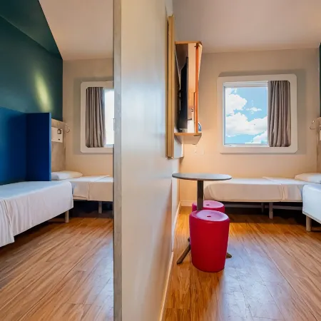 Ibis Budget Santos Gonzaga