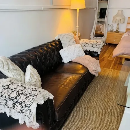 Adorable Country Studio (pet friendly) additional charges
