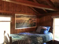 Lake Cabin on 500 acre all sports lake, Snug Harbor close to Vicksburg,Kalamazoo - Wifi
