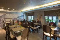 Aion Luxury Hotel - breakfast