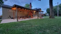 Clean & Spacious Cottage – Close to Campus!