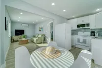NEW BEACH LISTING-Block To The Beach, Fishing Nearby, Surfing, Chairs - 海滩