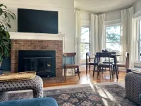 Charming Downtown Victorian 3 Bed 2 Bath Just Off Colorado College Campus - Homestays