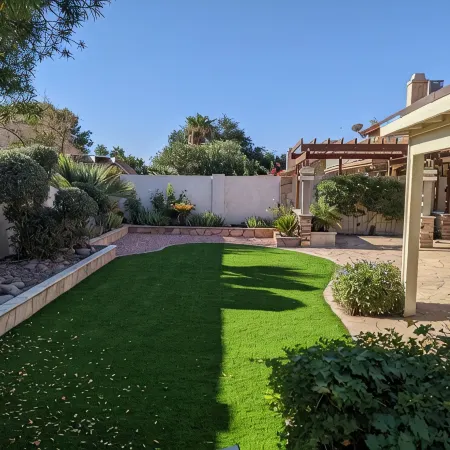 Heated Pool - Spacious, Cheerful Home 5br/3bath