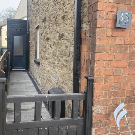 2 Bedroom Cute & Cosy Cottage in the village of Adlington, Lancashire