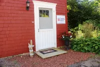 Renovated historical barn in Malpeque.. close to several beaches and Cabot Park. - 3-Star
