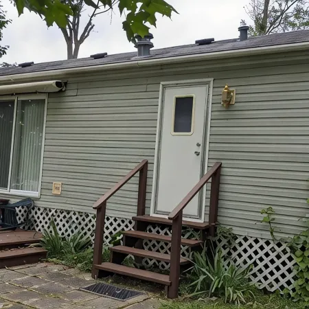 Park model unit #5 for rent by Silver Lake NY