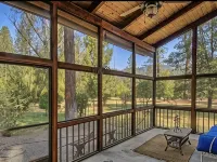 River Retreat+ Indoor Pool & Hot Tub on 3.5 Acres Hotels in Trinity County