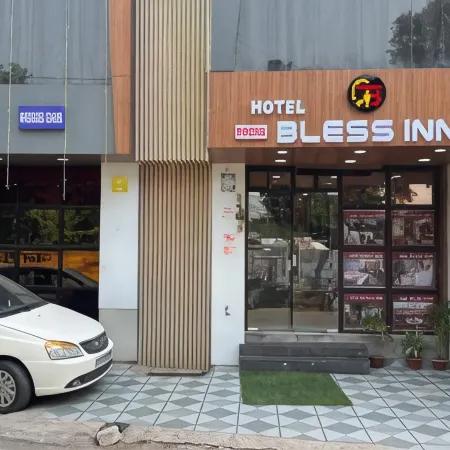 Hotel Bless Inn