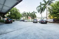 Hotel Zing - parking