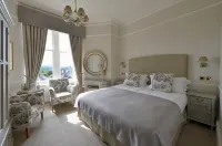 Wellwood Manor