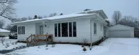 PROMO 10% WEEKLY AND 15% MONTHLY!Spacious & Quaint Home Game Room LOTS of Beds! - Parvekkeita