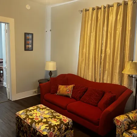 Biloxi Bungalow - Heart of Biloxi - Beach, Casinos and more!