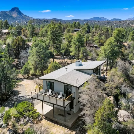 Mid Century Modern Home in the Boulders. Amazing Views. 1 Mile from Downtown.