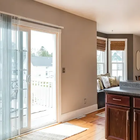 2nd floor loft near the lake!