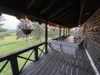 Newly Renovated: Million Dollar Mountain View Getaway!!