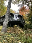 Cozy ski chalet - w/ Assoc amenities. 10 mins from Mount Snow