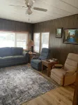 Walking distance to beaches and downtown - Wifi