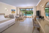 Atrium Palace Thalasso Spa Resort and Villas - บ้านพักหลังเล็ก