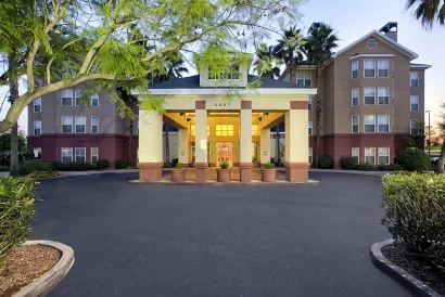 Homewood Suites by Hilton Phoenix - Biltmore