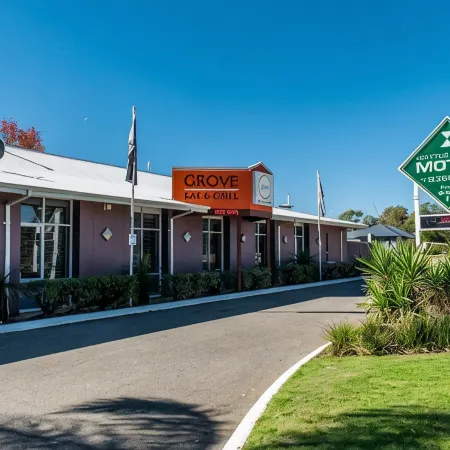 Wattle Grove Motel