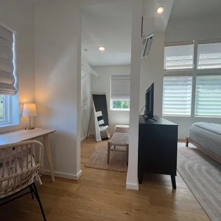 Cozy 1Br Townhome at Base of Lookout Mountain-Steps from the Incline Railway!