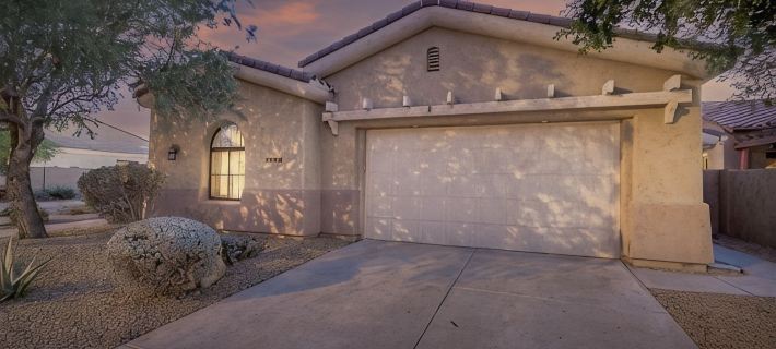 Beautiful quiet AZ getaway with heated pool, pool table, 2 king beds+ STR0000361 Hotels in Goodyear