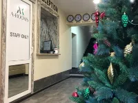ルームズ セントラルスクエア周辺のホテル