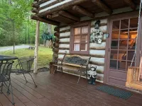 "The Hawk Nest" cabin on Tims Ford Lake - Wifi