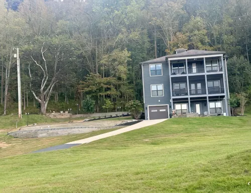 LAKEVIEW OASIS at floating mill park on center hill lake - 4-Star