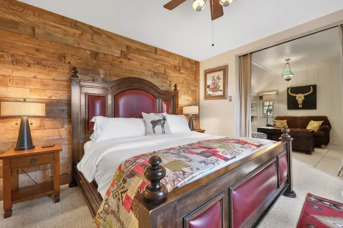 Historic Author's Lodge- Hot Tub As Featured in San Diego Magazine Walk to Town. - 3 tähden
