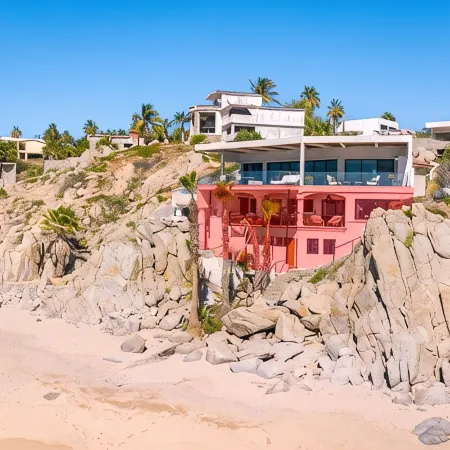 BEACH FRONT Elegance at Casa Bruma: Cabo's Escape with Jacuzzi